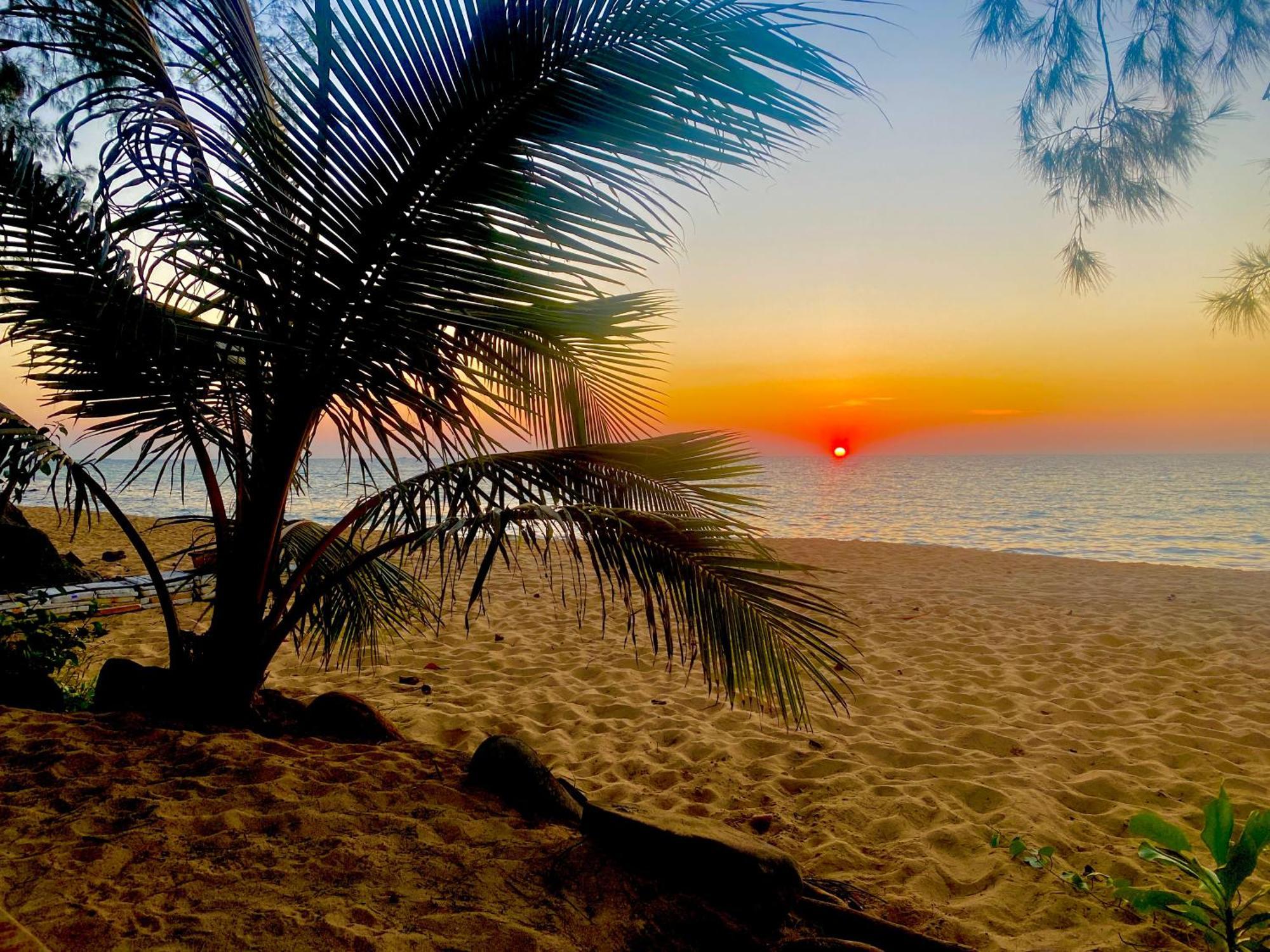 Robinson Bungalows Koh Rong Sanloem Bagian luar foto